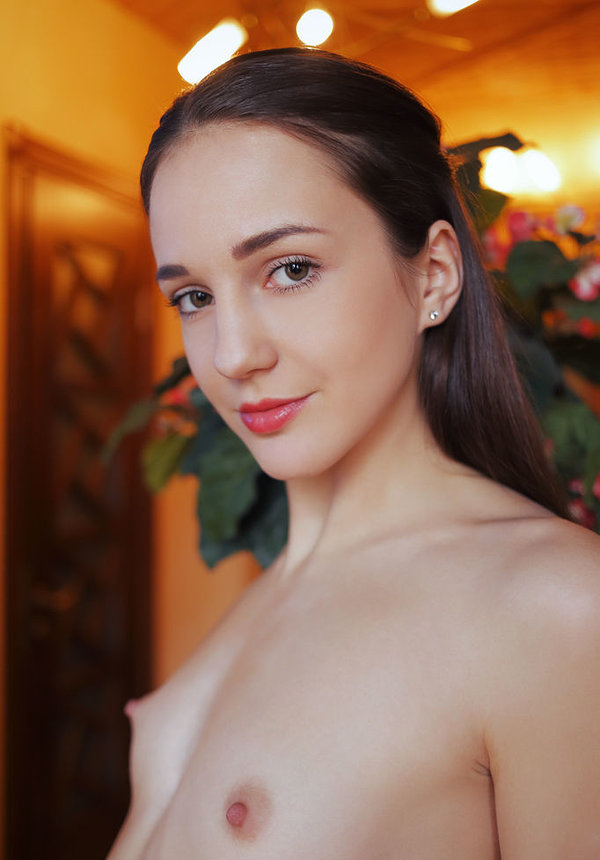 Виктория, 23 года, 2 размер груди